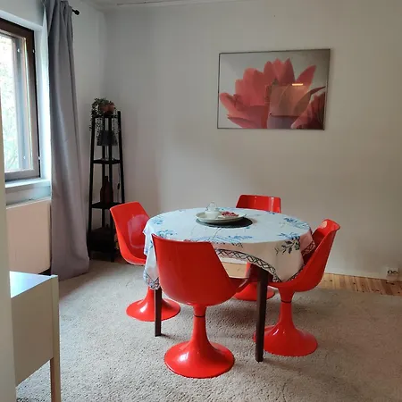 Vintage Retreat Apartment Lahti